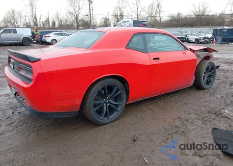 2018 Dodge Challenger Sxt из США, поврежденный, VIN 2C3CDZAG6JH270885